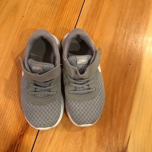 Toddler Nike Tennis Shoes